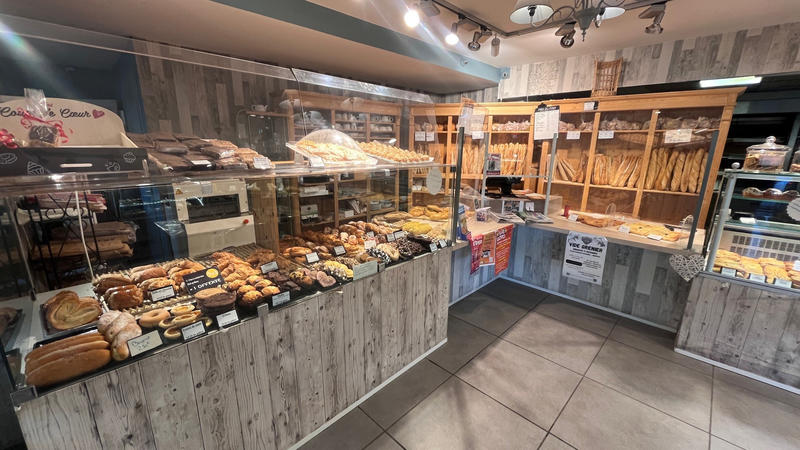 Fonds de commerce - Magasins - 271 m²