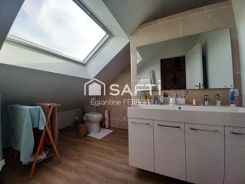 Maison - 566 m² - 15 pièces