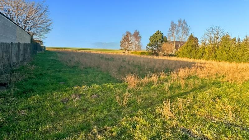 Terrain constructible - 1 536 m²