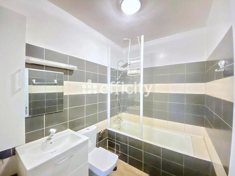 Maison - 113 m² - 5 pièces