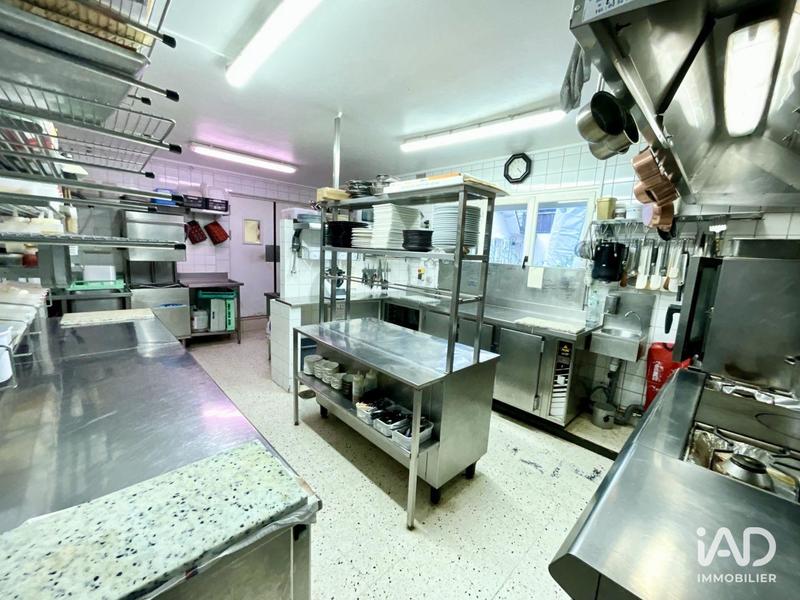 Local commercial - 330 m²