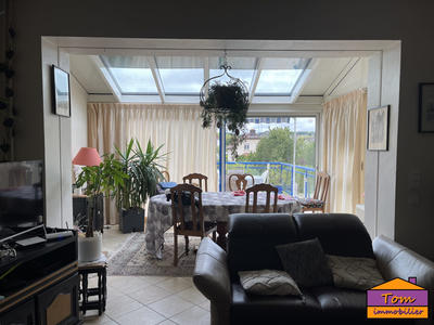 Maison - 273 m² - 12 pièces