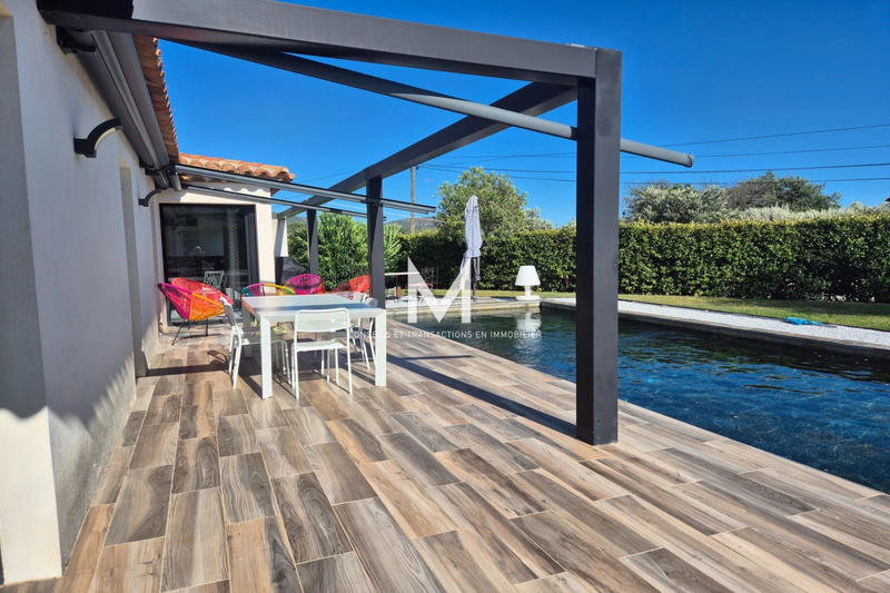 Villa - 101 m² - 5 pièces