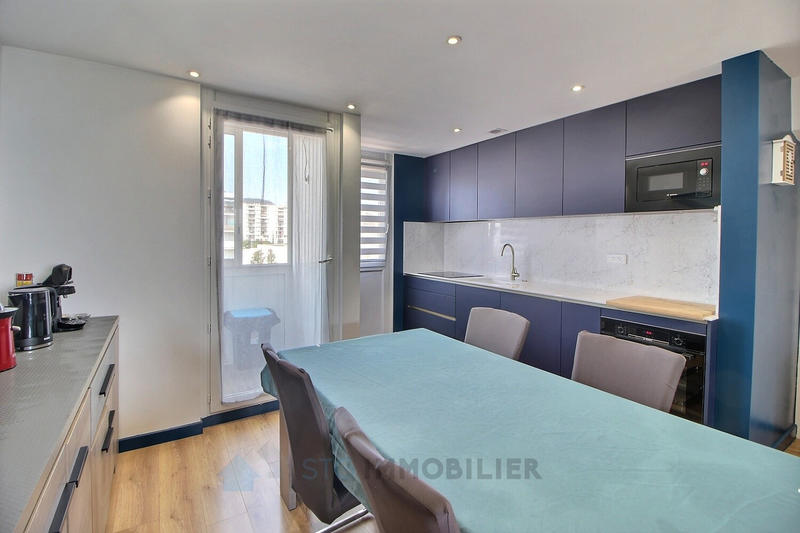 Appartement - 60 m² - 3 pièces