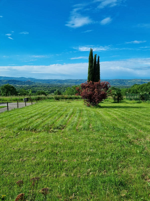 Maison - 162 m² - 9 pièces