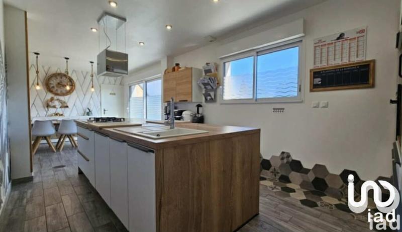 Maison - 135 m² - 6 pièces