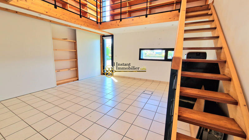 Local d'activités - 209 m² - 7 pièces