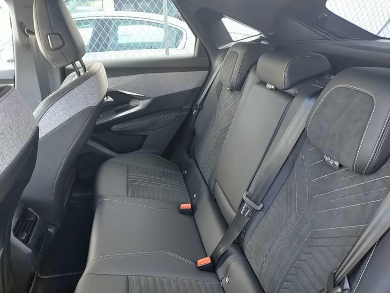Peugeot 3008 Electrique 73 kWh 210 ch Gt