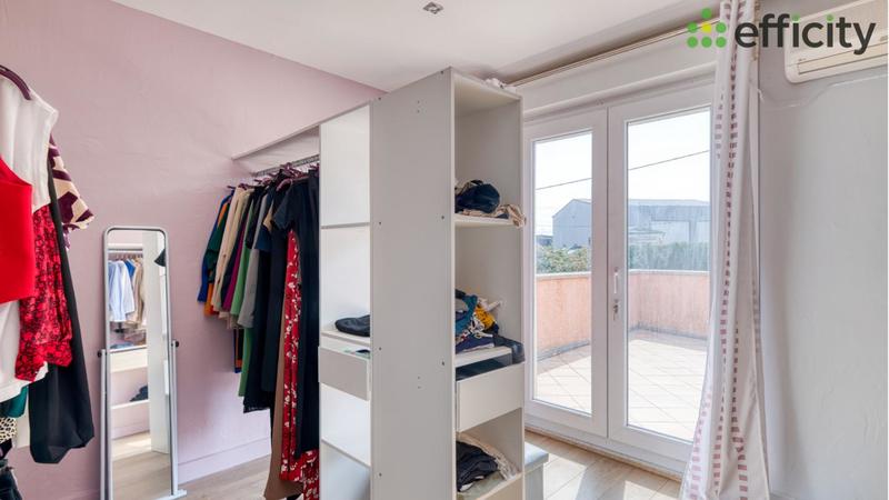 Maison - 264 m² - 8 pièces