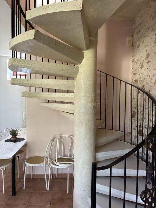 Château - 483 m² - 10 pièces