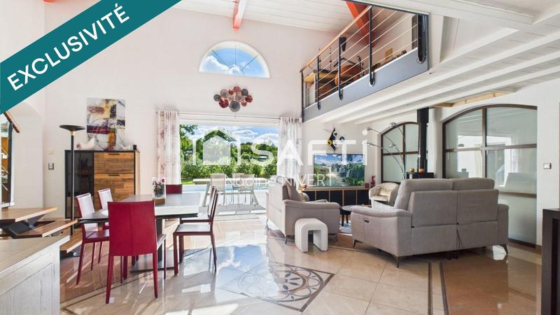 Maison - 174 m² - 5 pièces