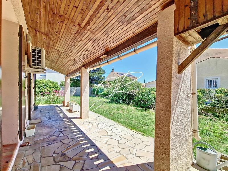 Maison - 139 m² - 5 pièces