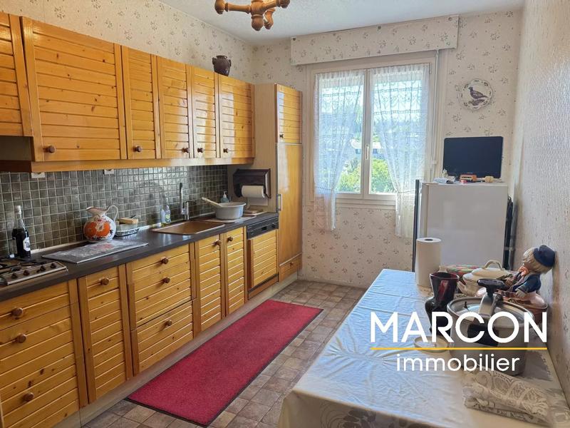 Appartement - 110 m² - 5 pièces