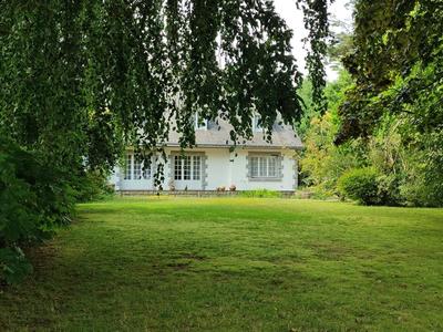 Maison - 192 m² - 8 pièces