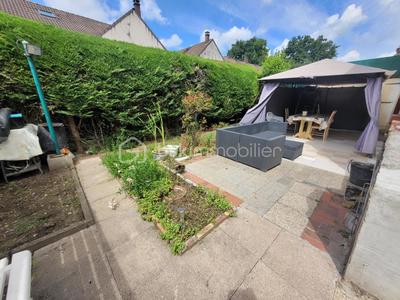 Maison - 76 m² - 4 pièces