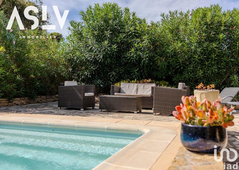 Maison - 95 m² - 4 pièces