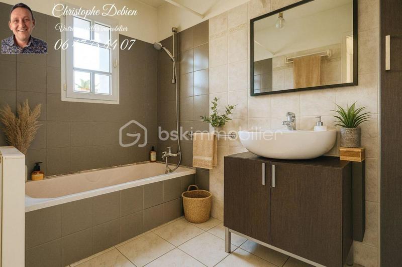 Maison traditionnelle - 62 m² - 3 pièces