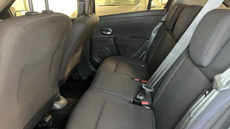 Renault Clio III 1.6 110 Bva Confort Dynamique