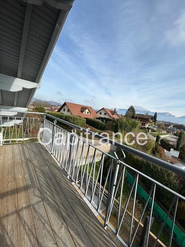 Appartement - 92 m² - 4 pièces