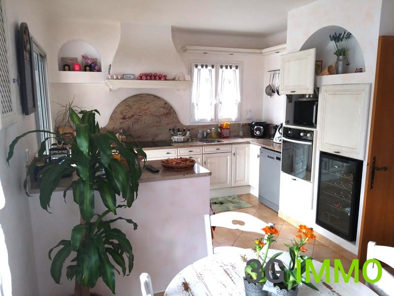 Maison - 187 m² - 7 pièces