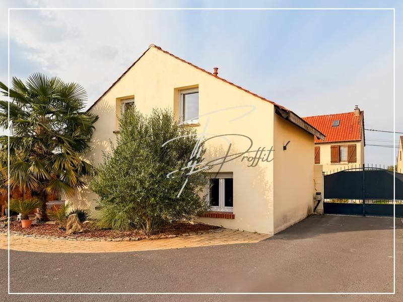 Maison - 126 m² - 5 pièces