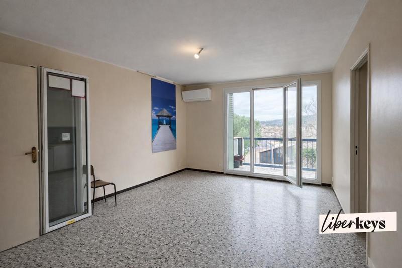 Appartement - 57 m² - 3 pièces