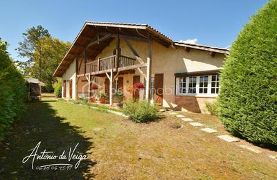 Villa - 157 m² - 6 pièces
