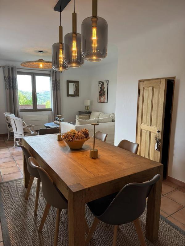 Maison de village - 95 m² - 3 pièces