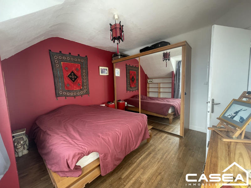Maison - 102 m² - 5 pièces
