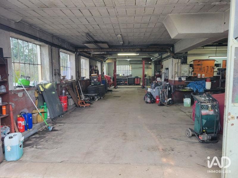 Local commercial - 213 m²