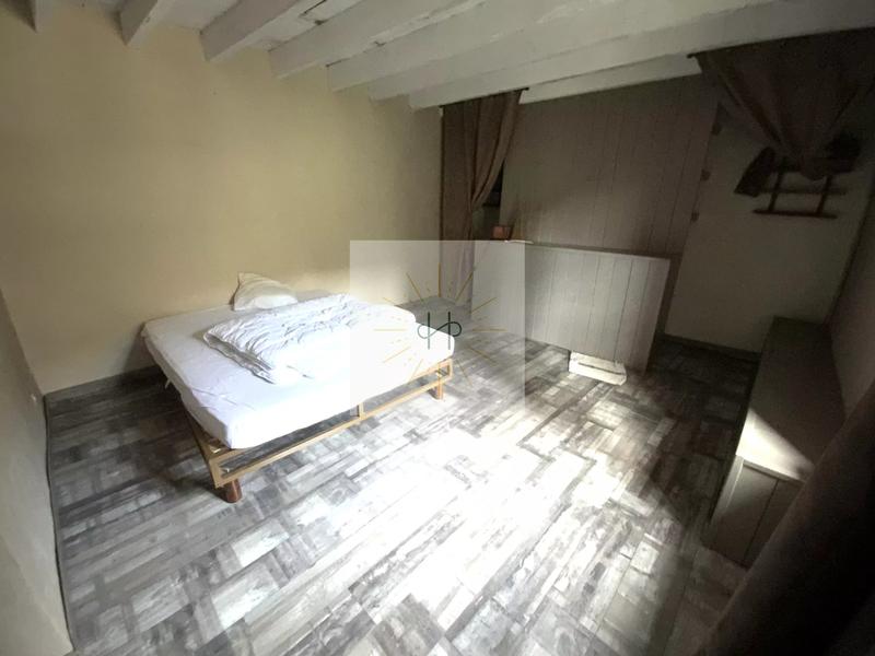 Maison - 200 m² - 8 pièces