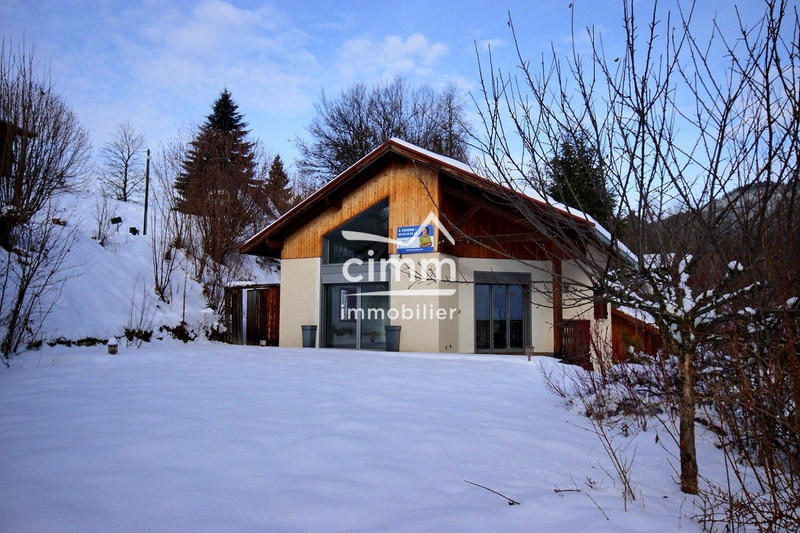 Maison - 163 m² - 5 pièces