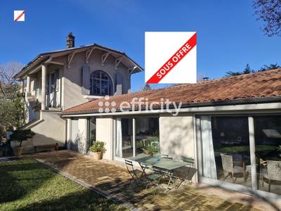 Maison de village - 180 m² - 5 pièces