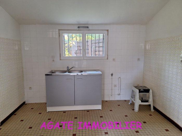 Maison de bourg - 90 m² - 3 pièces