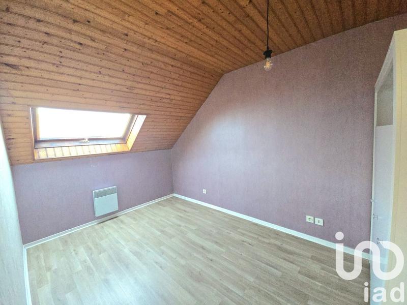 Appartement - 99 m² - 6 pièces