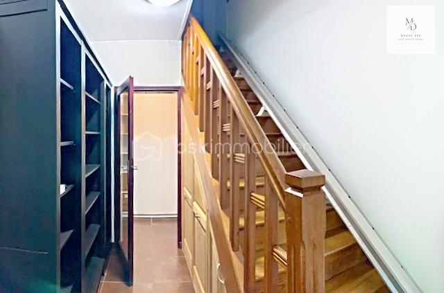 Maison de village - 189 m² - 9 pièces