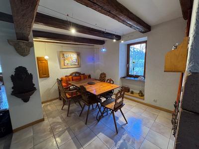 Appartement - 107 m² - 5 pièces