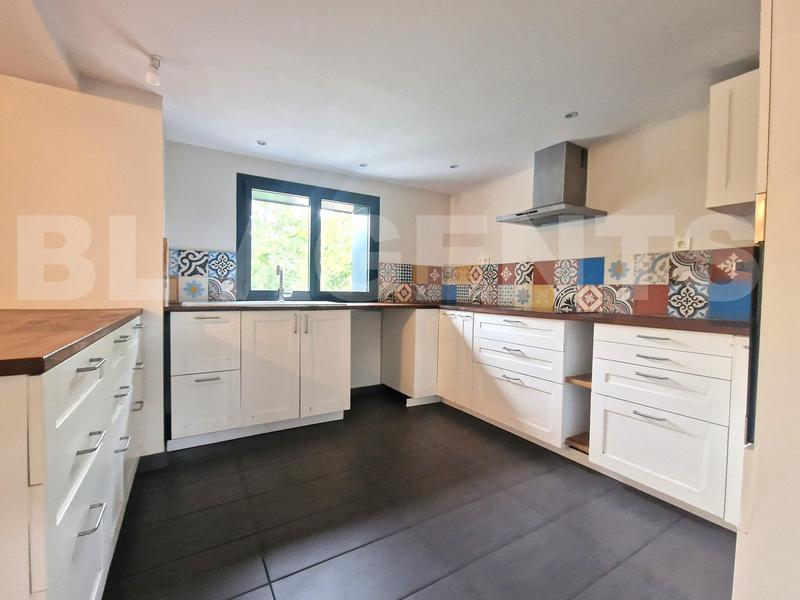 Maison - 132 m² - 5 pièces