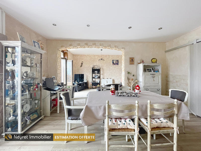 Appartement - 76 m² - 3 pièces