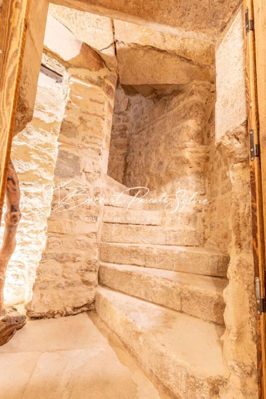 Demeure - 203 m² - 5 pièces