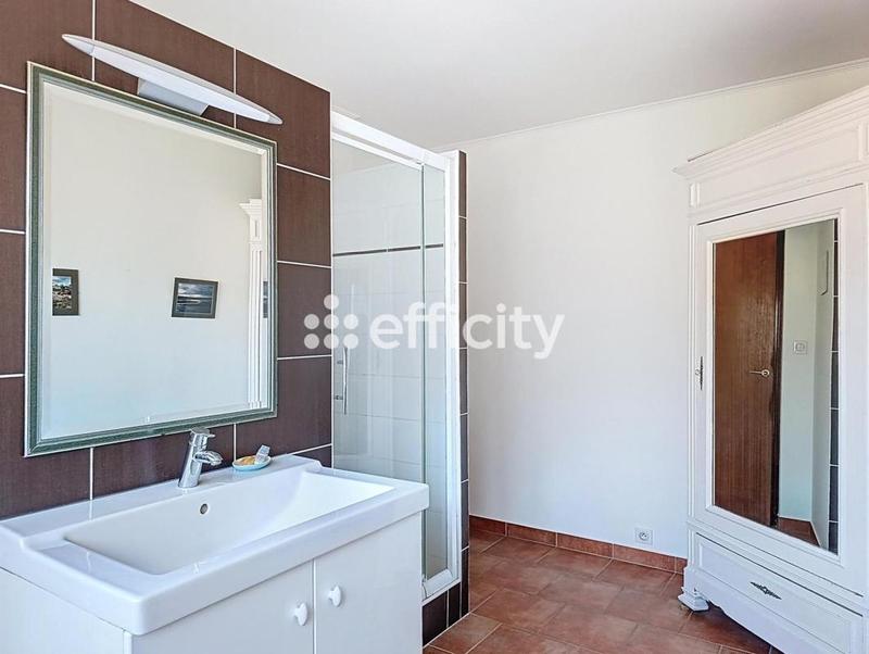 Appartement - 94 m² - 4 pièces