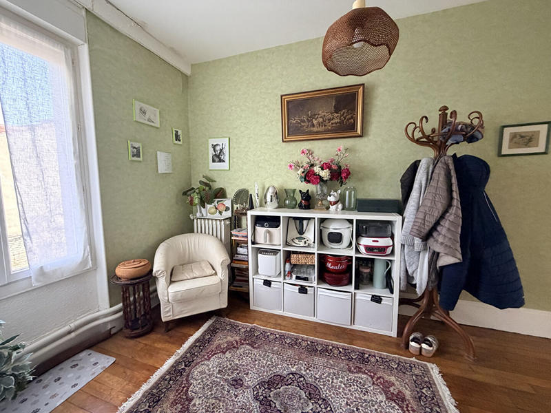 Appartement - 193 m² - 6 pièces