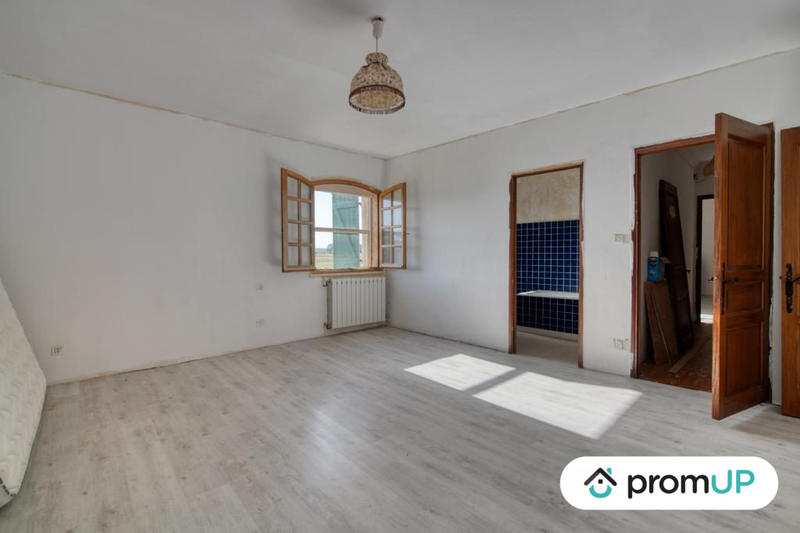 Maison ancienne - 371 m² - 4 pièces