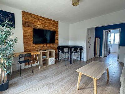 Appartement - 81 m² - 5 pièces