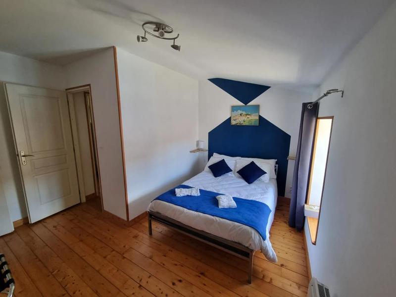 Maison - 361 m² - 15 pièces