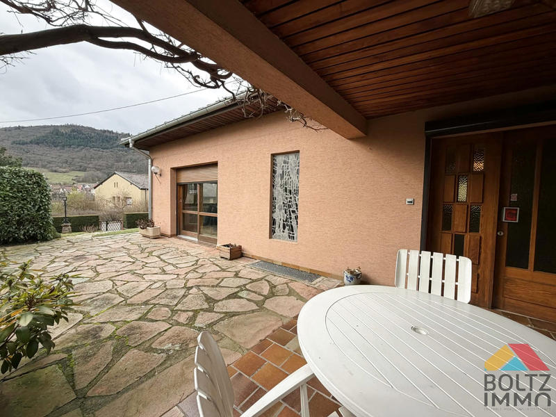 Maison - 186 m² - 6 pièces