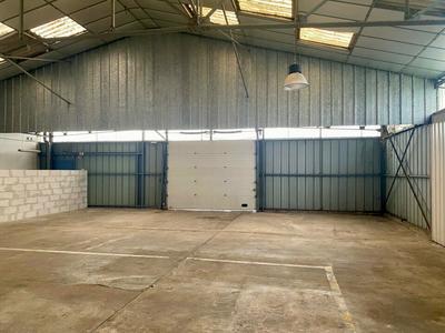 Local d'activité / Entrepôt - 450 m²