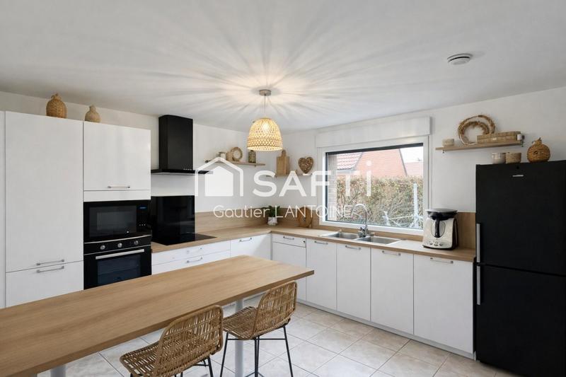 Maison - 136 m² - 5 pièces