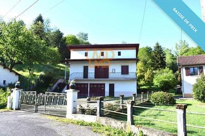 Maison - 106 m² - 9 pièces