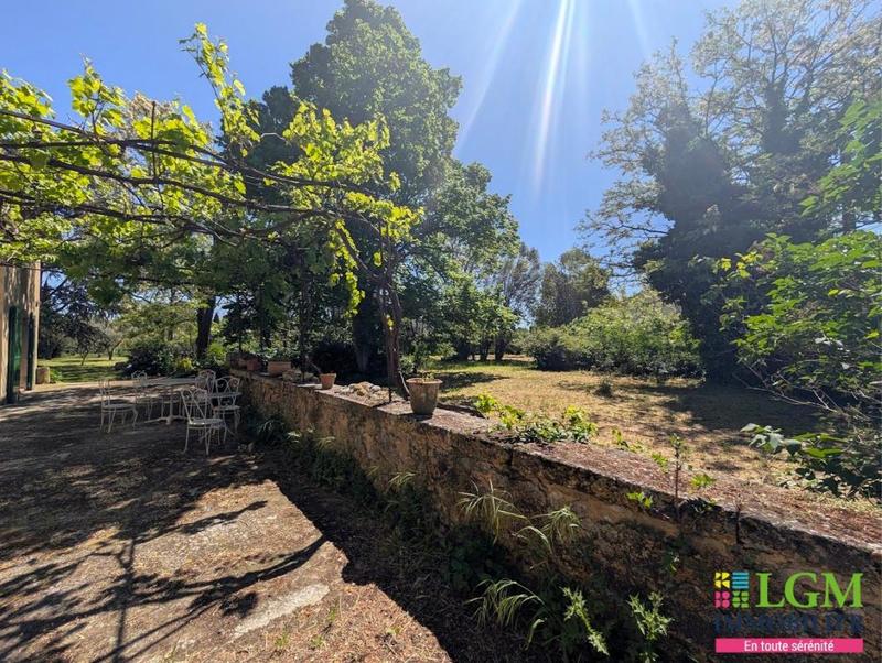 Mas - 107 m² - 5 pièces